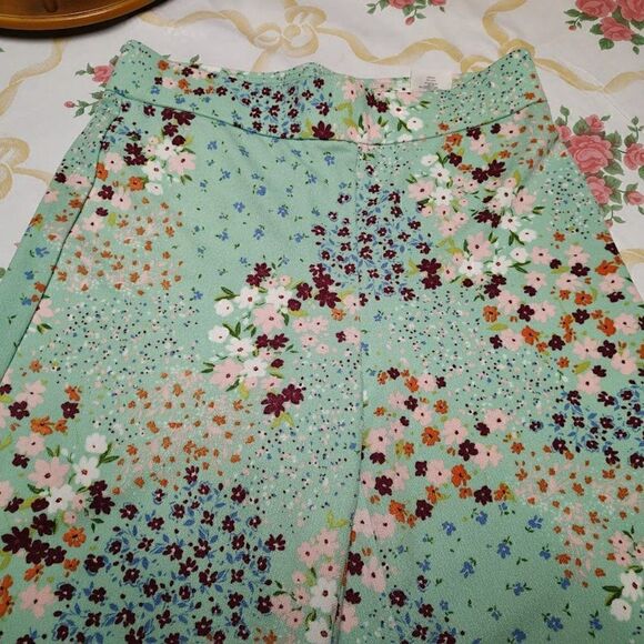 Isaac Mizrahi Green Flowered Pebble Knit Wide Leg Cropped Pants Women's XS P - Picture 2 of 3